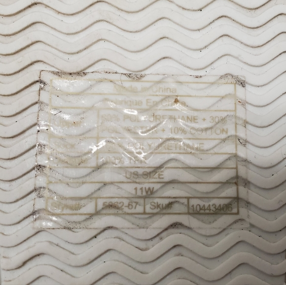 Torrid rainbow sparkle shoes - Picture 7 of 9